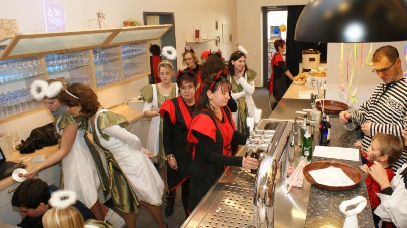 Datei:2012-02-04-Kinderkarneval-03.jpg