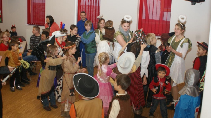 Datei:2012-02-04-Kinderkarneval-05.jpg