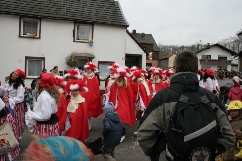 Datei:2006-02-26-Zug Ringen-(11713).jpg