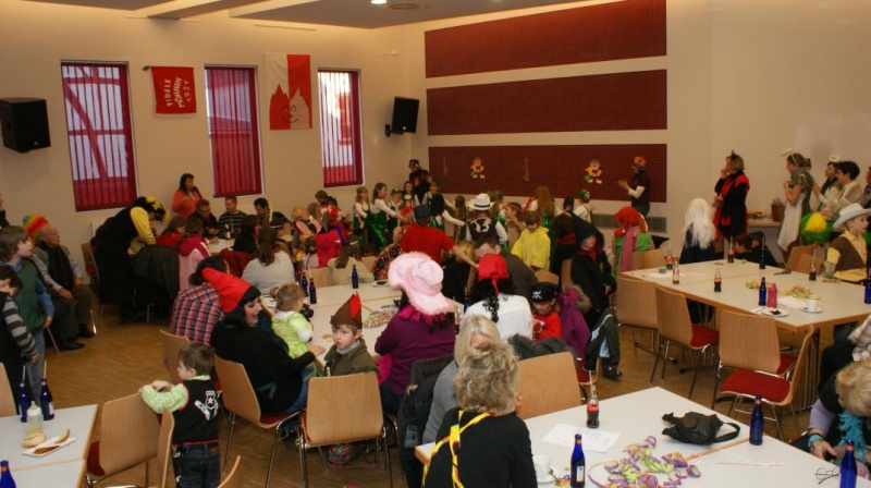 Datei:2012-02-04-Kinderkarneval-10.jpg