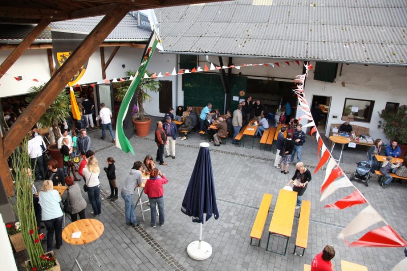 Datei:2011-06-18-900 Jahre Birresdorf-333.jpg