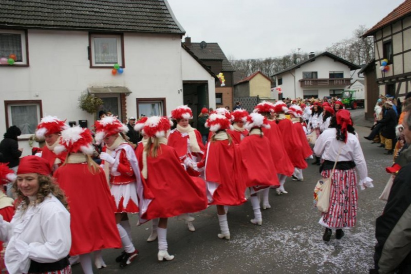 Datei:2006-02-26-Zug Ringen-(11717).jpg