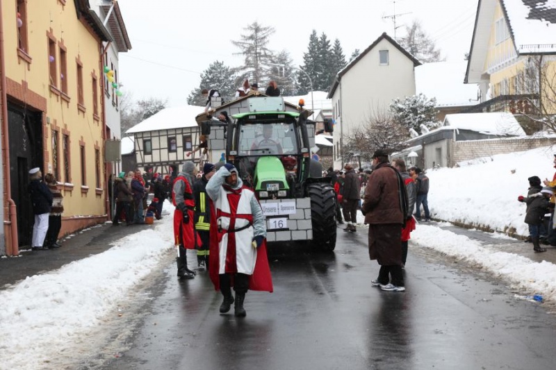 Datei:2010-02-14-Umzug Ringen-09.jpg