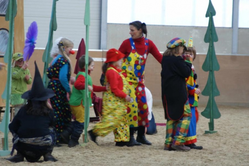 Datei:2009-12-13-Weihnachtsfeier Alte Burg-23.jpg