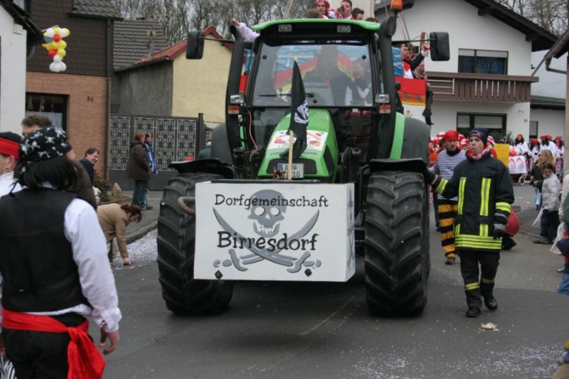 Datei:2006-02-26-Zug Ringen-(11693).jpg